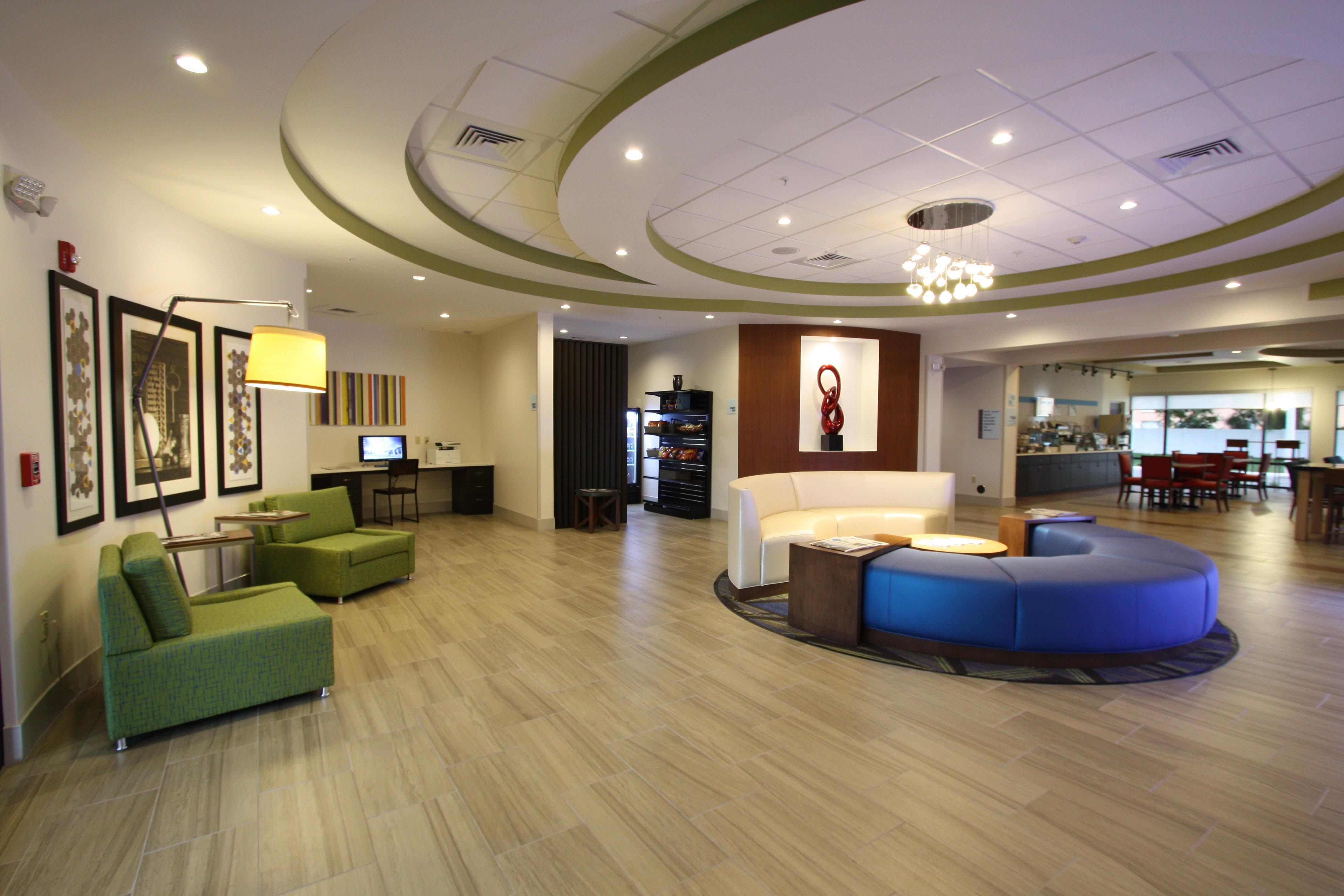Holiday Inn Express & Suites Lakeland South, An Ihg Hotel Екстер'єр фото